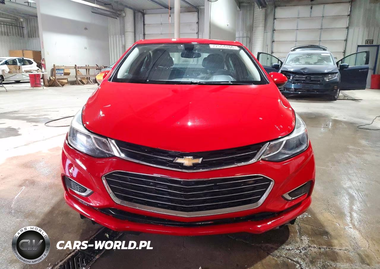 2018 Chevrolet Cruze Premier VIN:1G1BF5SM6J7193373 - 5