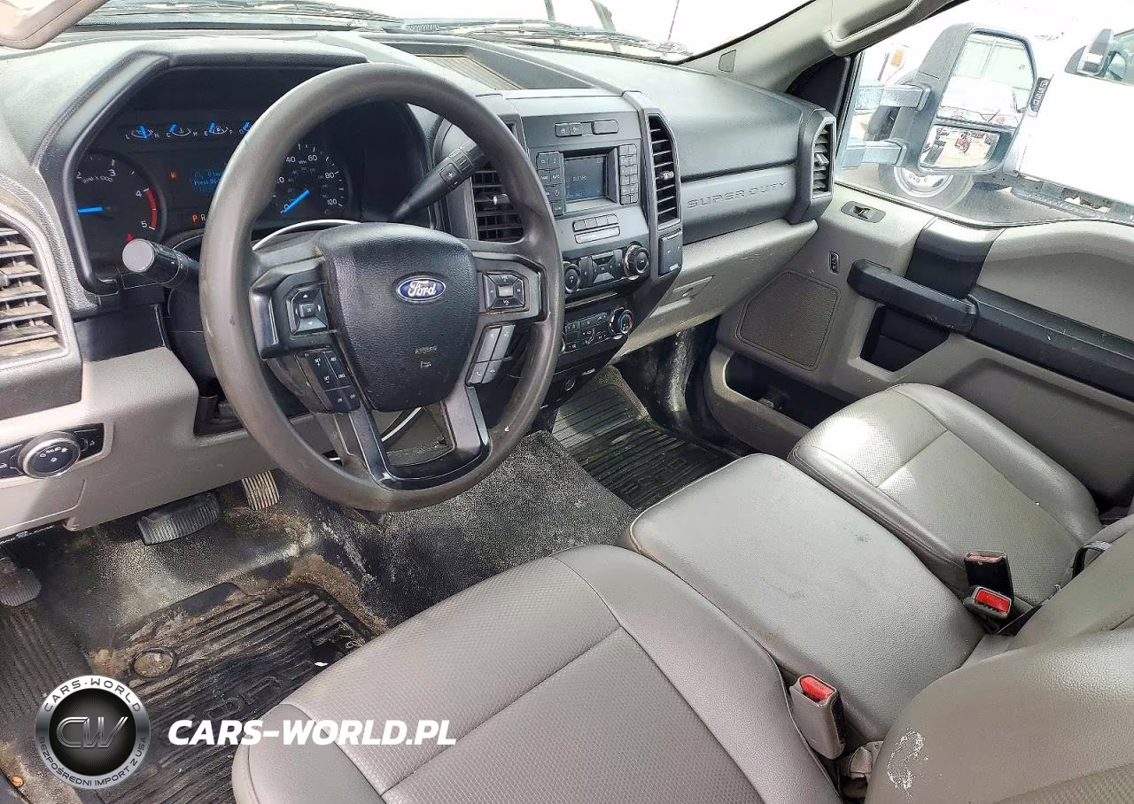 2017 Ford F550 Super Duty VIN:1FDUF5GT0HEE06660 - 8