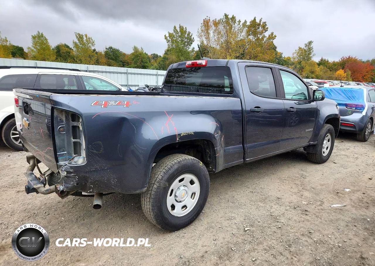 2017 Chevrolet Colorado VIN:1GCGTBEN4H1304315 - 3