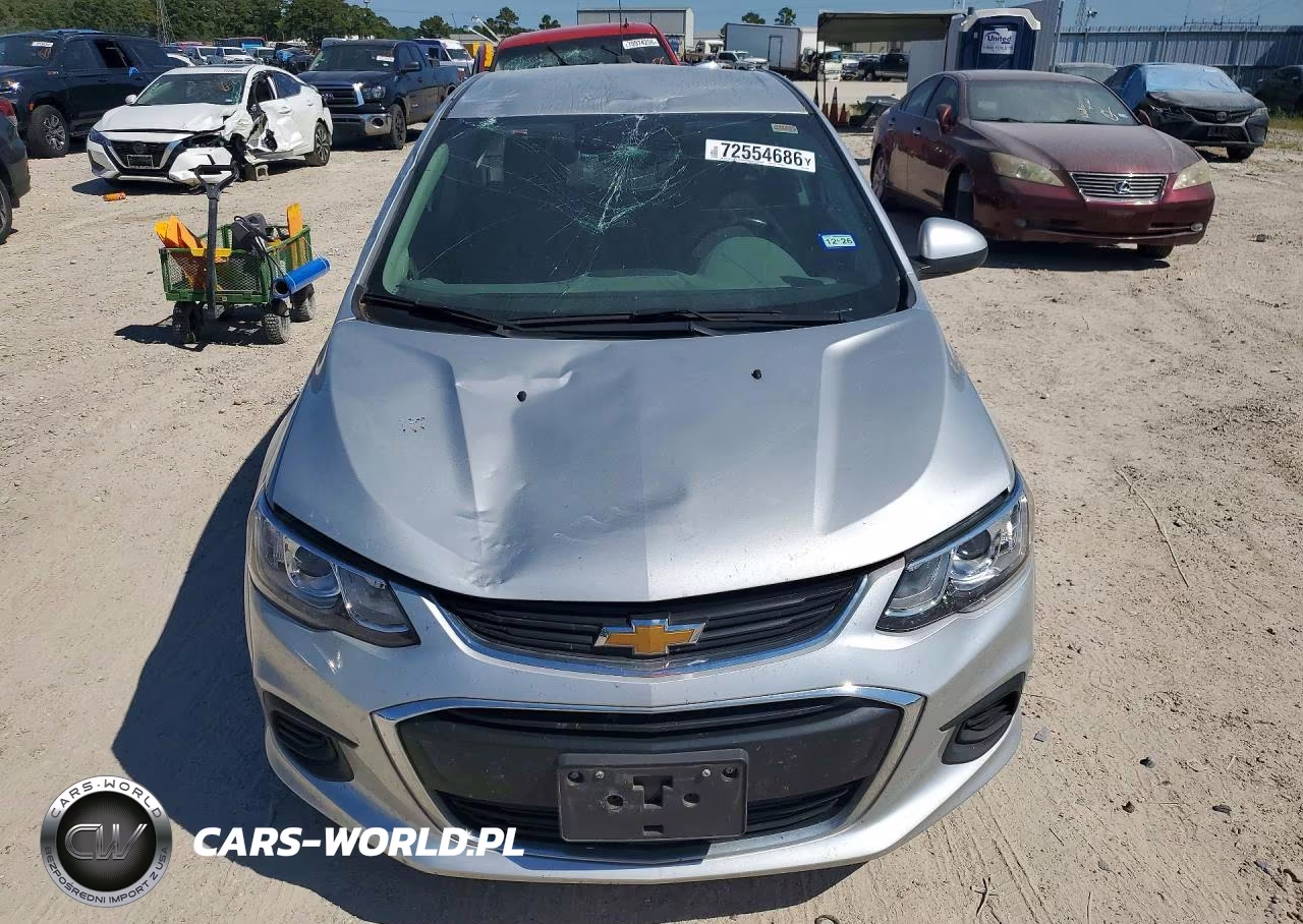 2020 Chevrolet Sonic Lt VIN:1G1JD5SB2L4141484 - 5