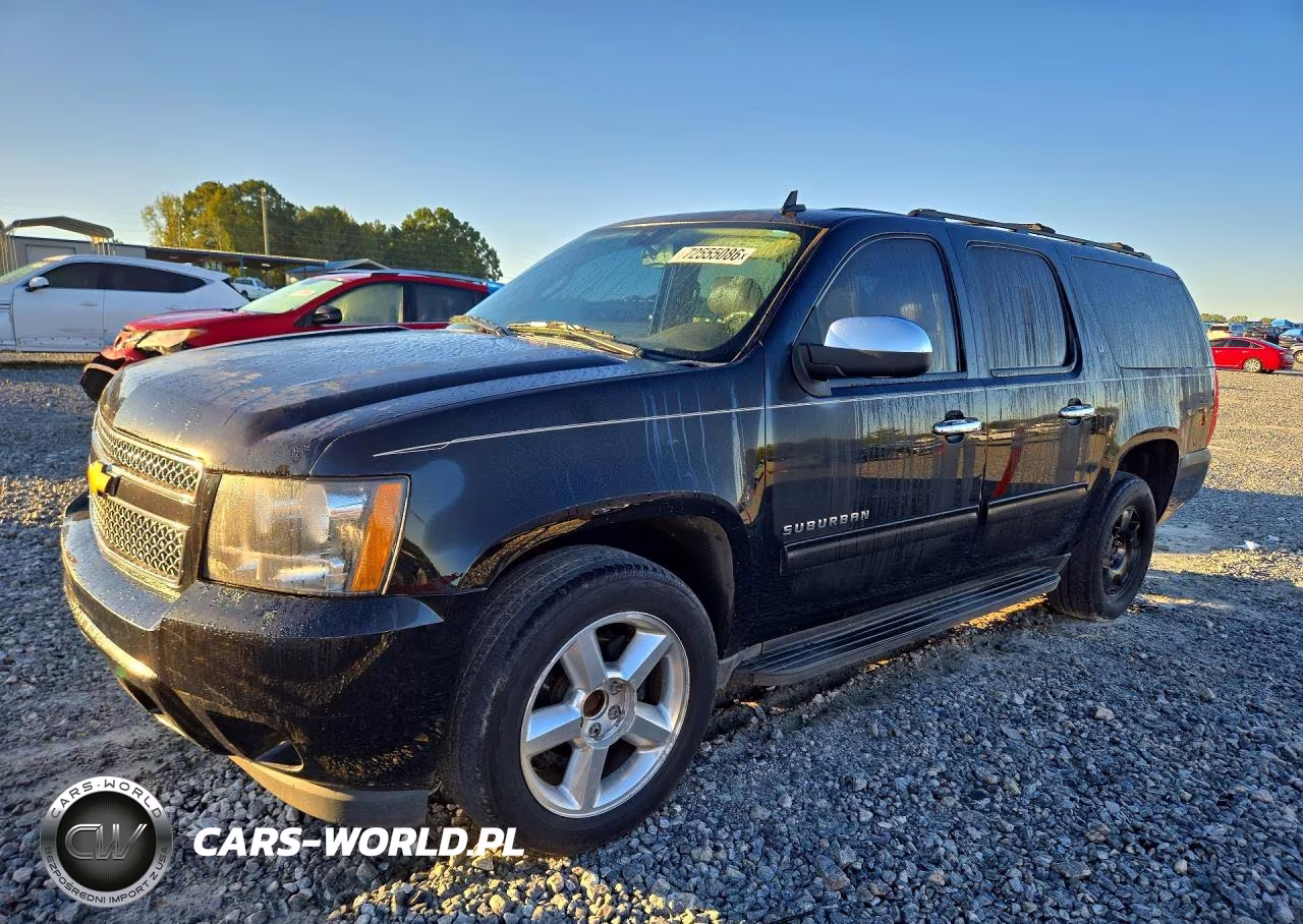 2014 Chevrolet Suburban C1500 Lt VIN:1GNSCJE08ER137700 - 1