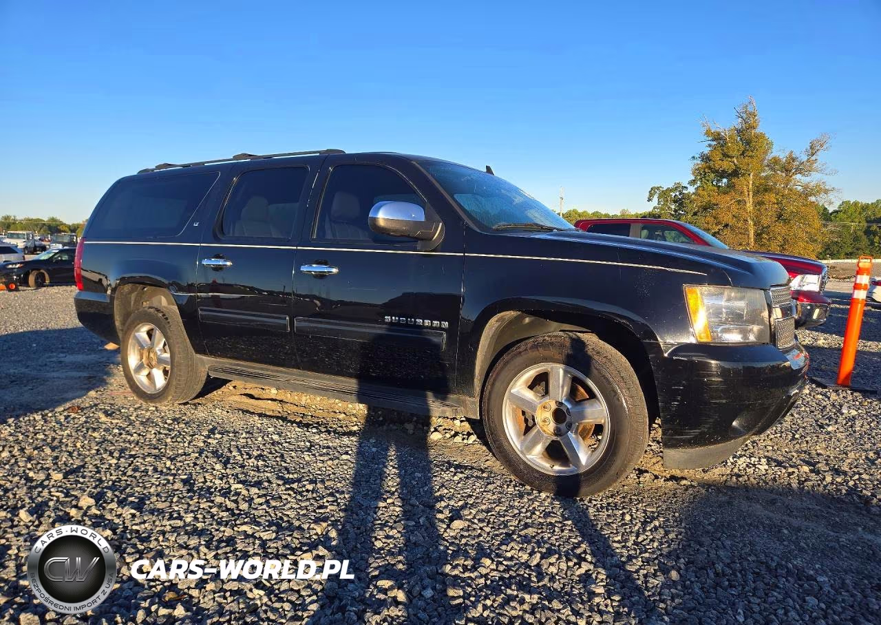 2014 Chevrolet Suburban C1500 Lt VIN:1GNSCJE08ER137700 - 4