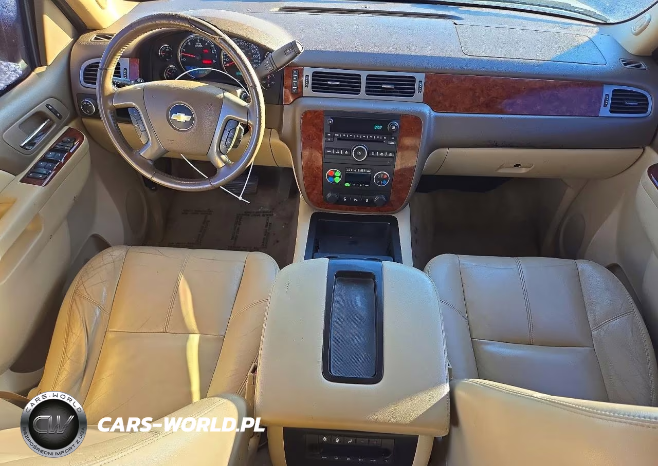 2014 Chevrolet Suburban C1500 Lt VIN:1GNSCJE08ER137700 - 8