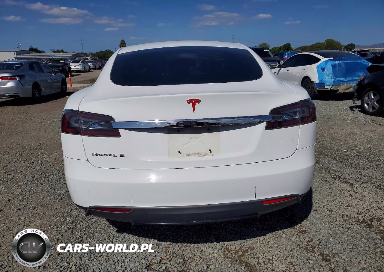 2013 Tesla Model S VIN:5YJSA1CG7DFP09374 - 6