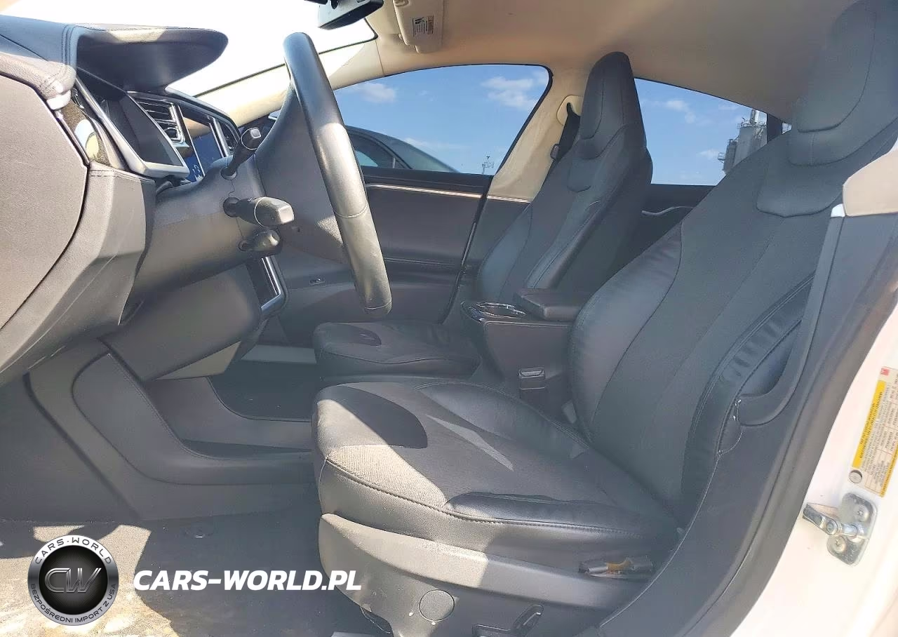 2013 Tesla Model S VIN:5YJSA1CG7DFP09374 - 7