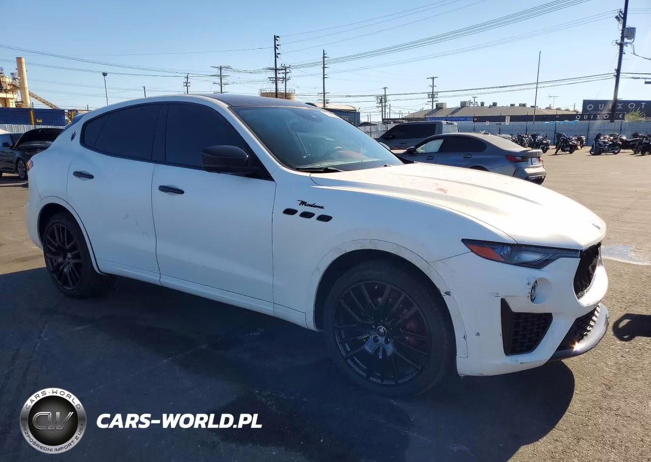 2022 Maserati Levante Base VIN:ZN661XUA2NX392866 - 4