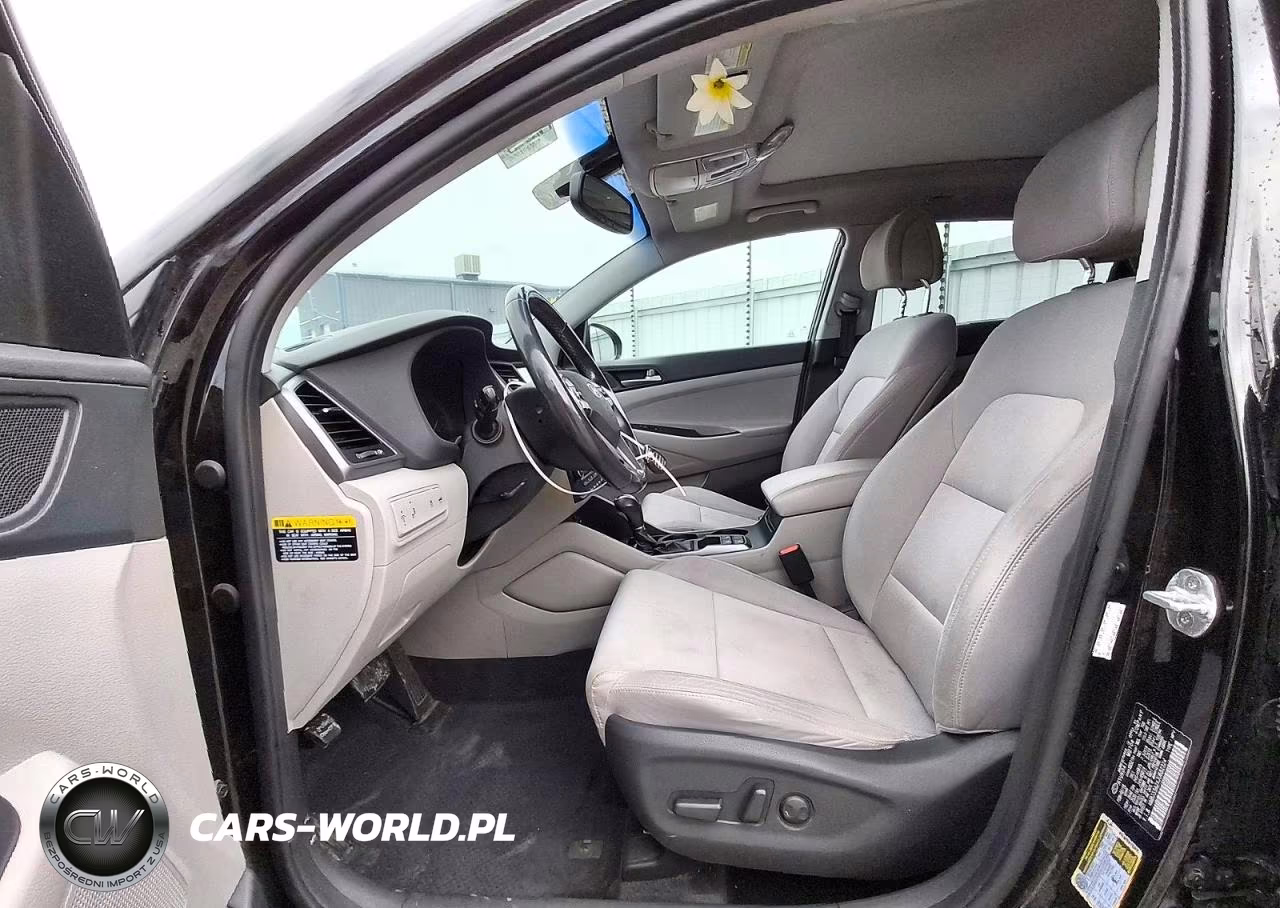 2018 Hyundai Tucson Value VIN:KM8J33A2XJU682324 - 7