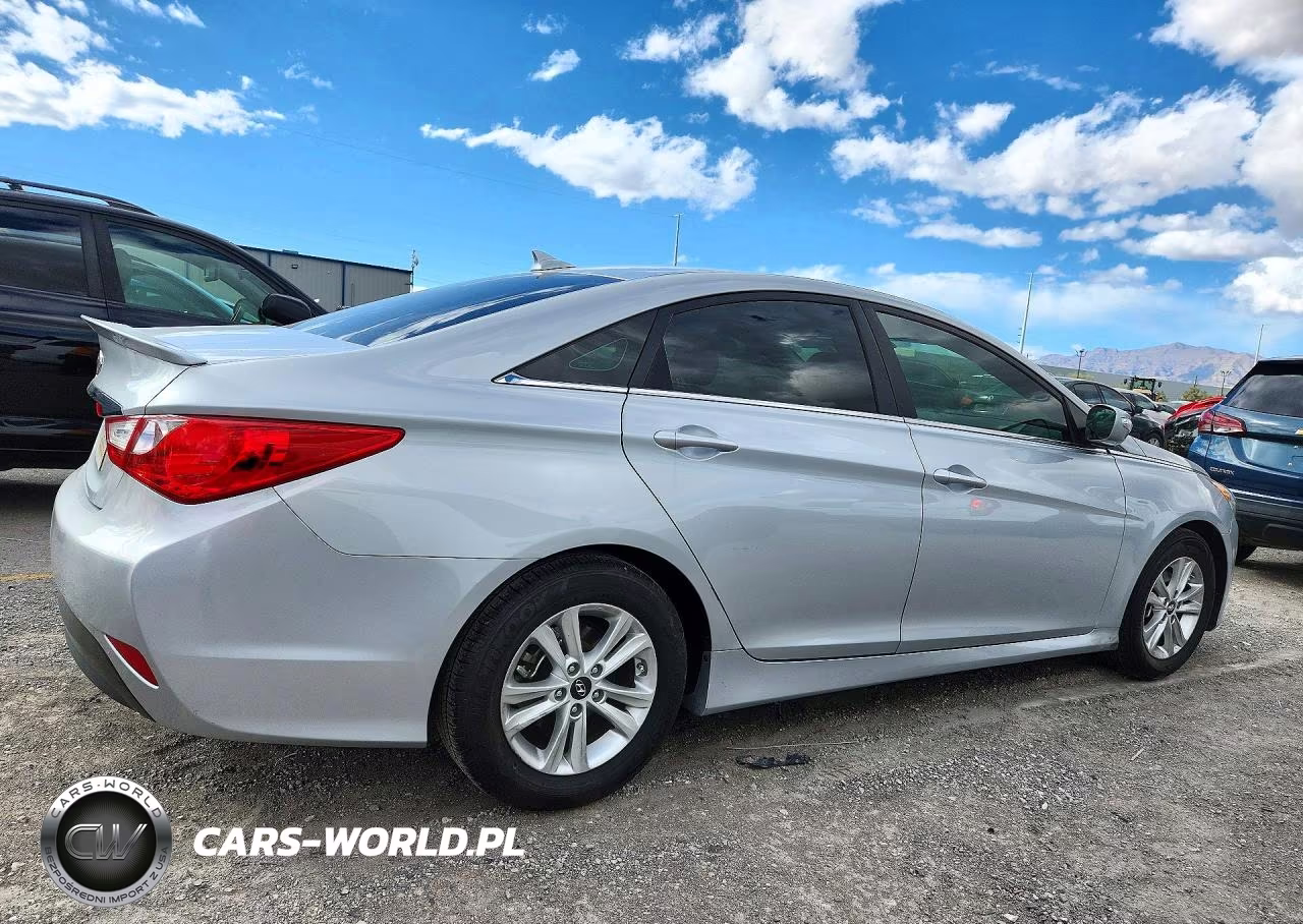 2014 Hyundai Sonata Gls VIN:5NPEB4AC3EH868049 - 3