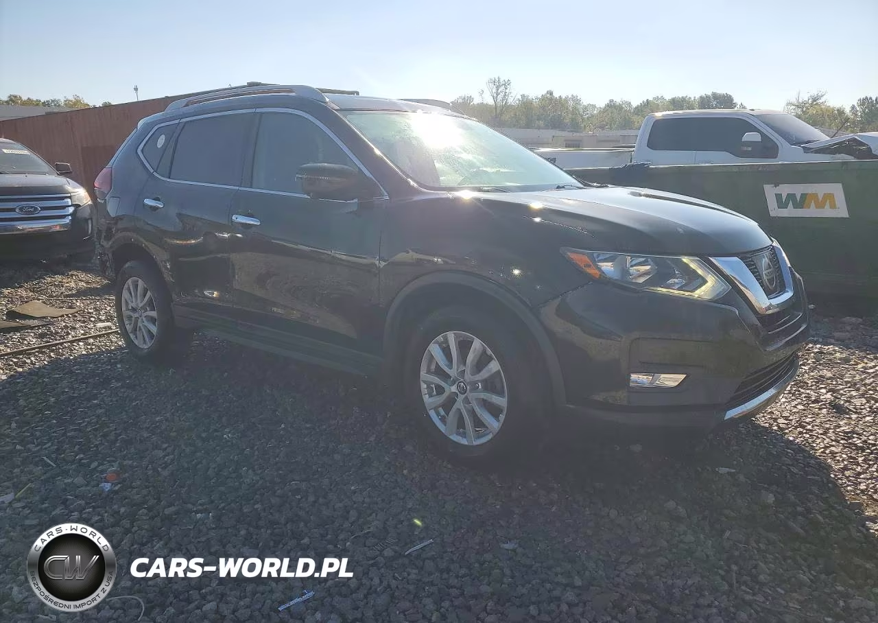 2017 Nissan Rogue Sv VIN:5N1AT2MV8HC825982 - 4