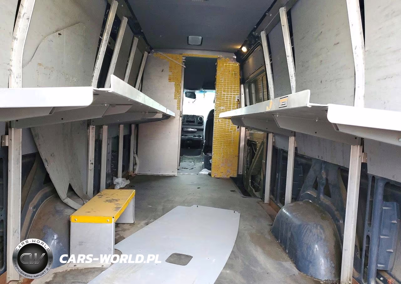2019 Mercedes-Benz Sprinter 2500-3500 VIN:WD4PF1CD3KP136298 - 10