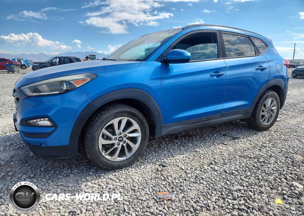 2016 Hyundai Tucson Se VIN:KM8J33A44GU175719 - 1