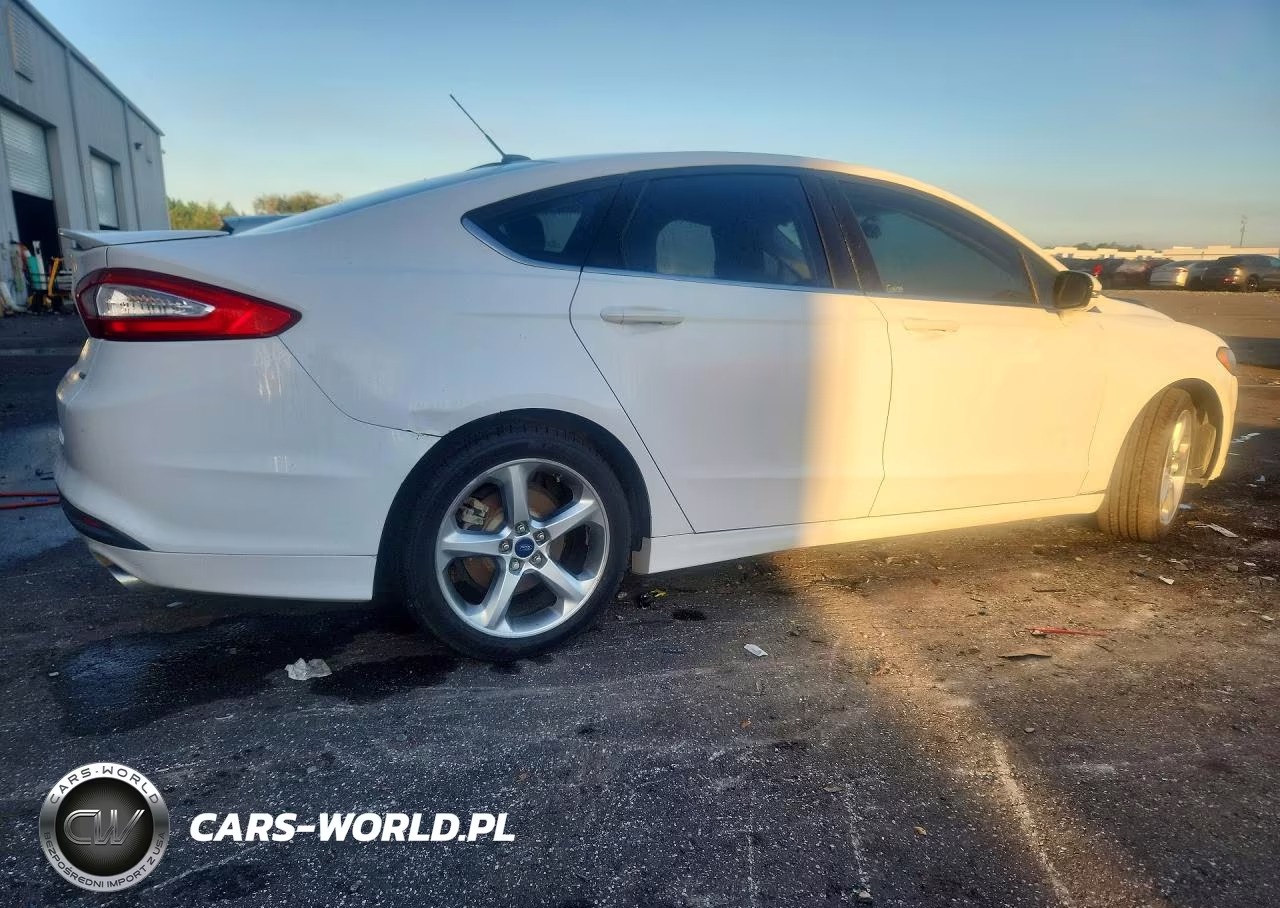 2014 Ford Fusion Se VIN:3FA6P0H7XER390710 - 3