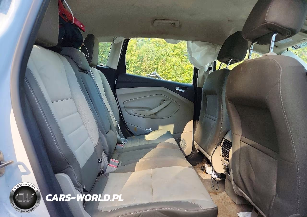 2013 Ford C-Max Se VIN:1FADP5AU6DL508740 - 10