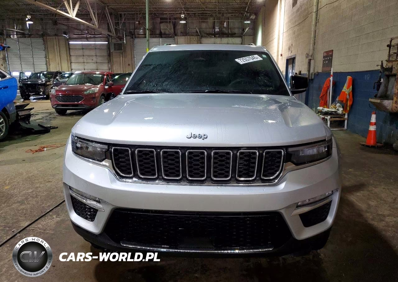 2025 Jeep Grand Cherokee 4Xe VIN:1C4RJYB67S8698910 - 5
