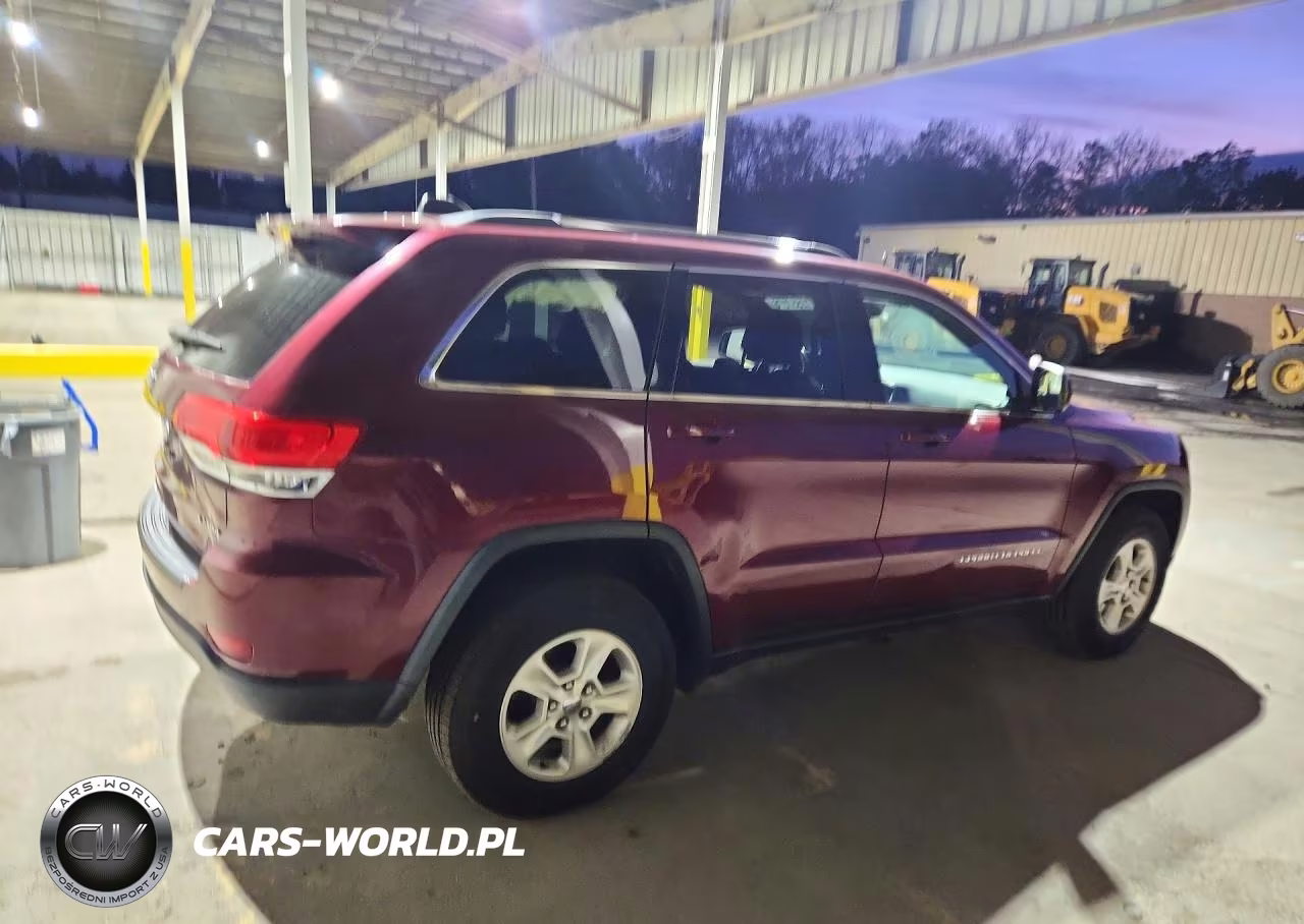 2016 Jeep Grand Cherokee Laredo VIN:1C4RJFAG7GC427087 - 3