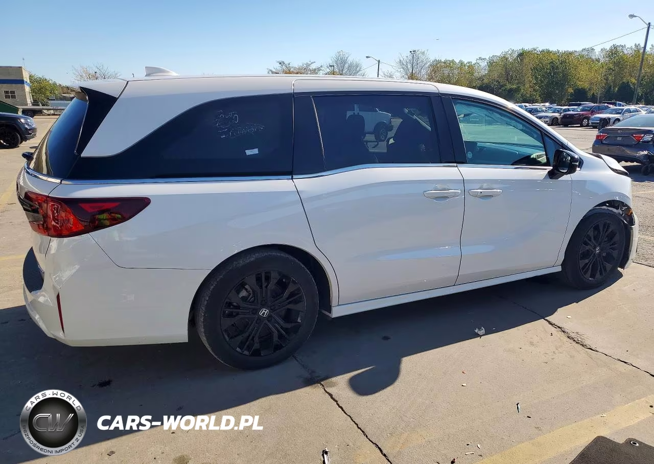 2025 Honda Odyssey Sport-L VIN:5FNRL6H79SB057465 - 3
