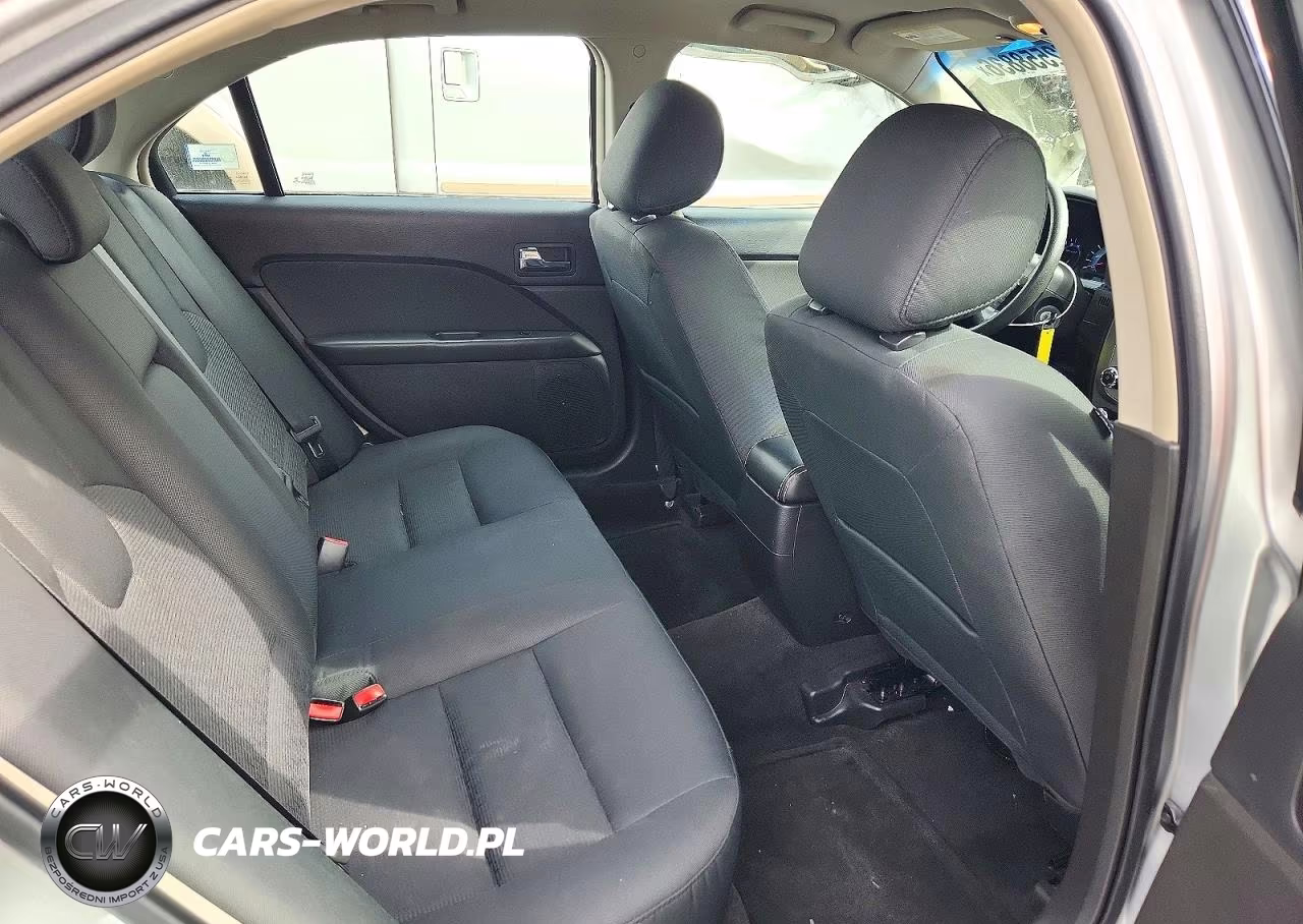 2012 Ford Fusion Se VIN:3FAHP0HA8CR145065 - 10