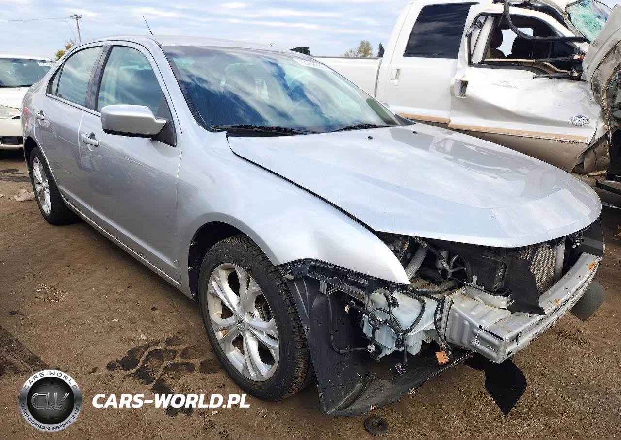 2012 Ford Fusion Se VIN:3FAHP0HA8CR145065 - 4