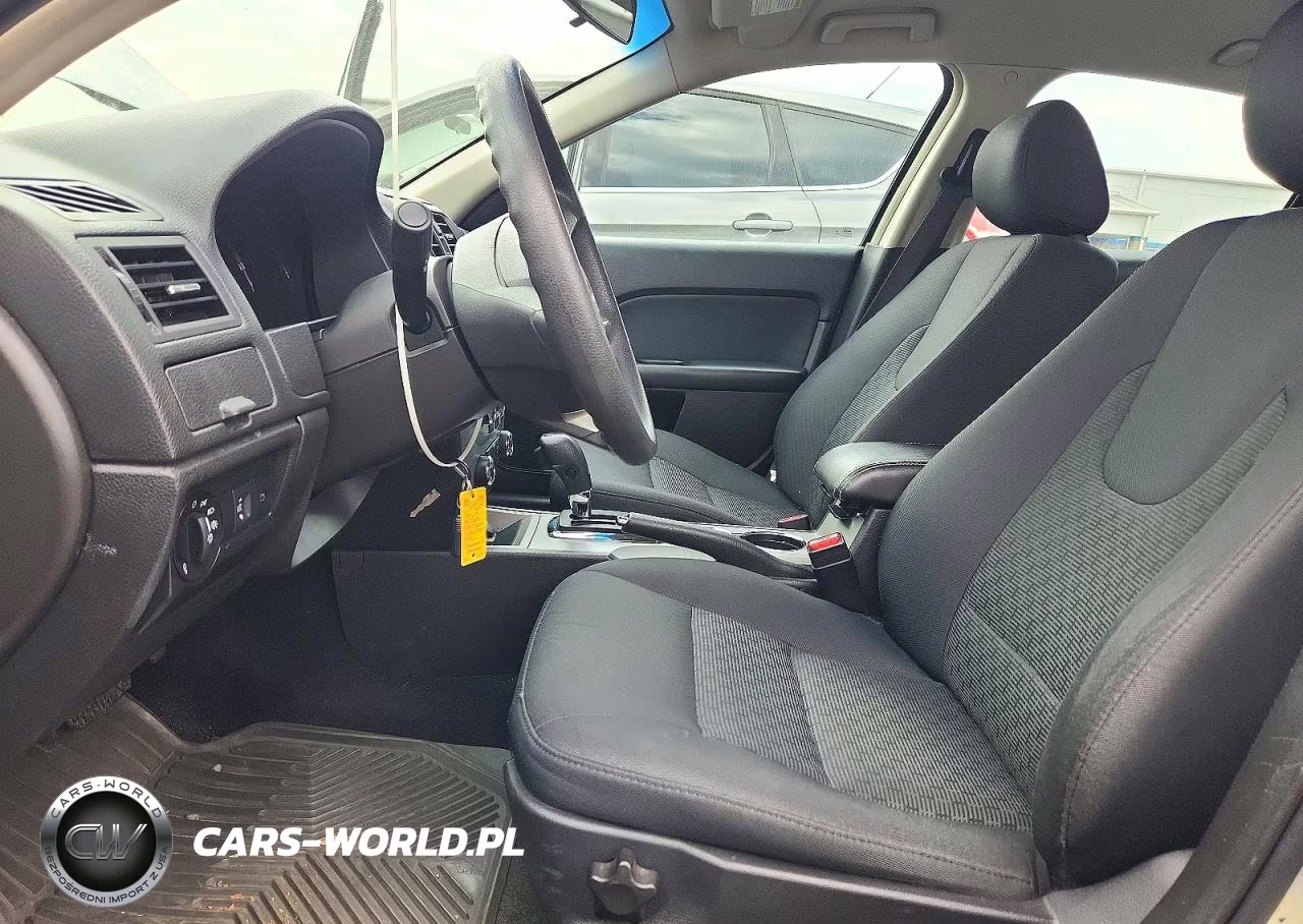 2012 Ford Fusion Se VIN:3FAHP0HA8CR145065 - 7