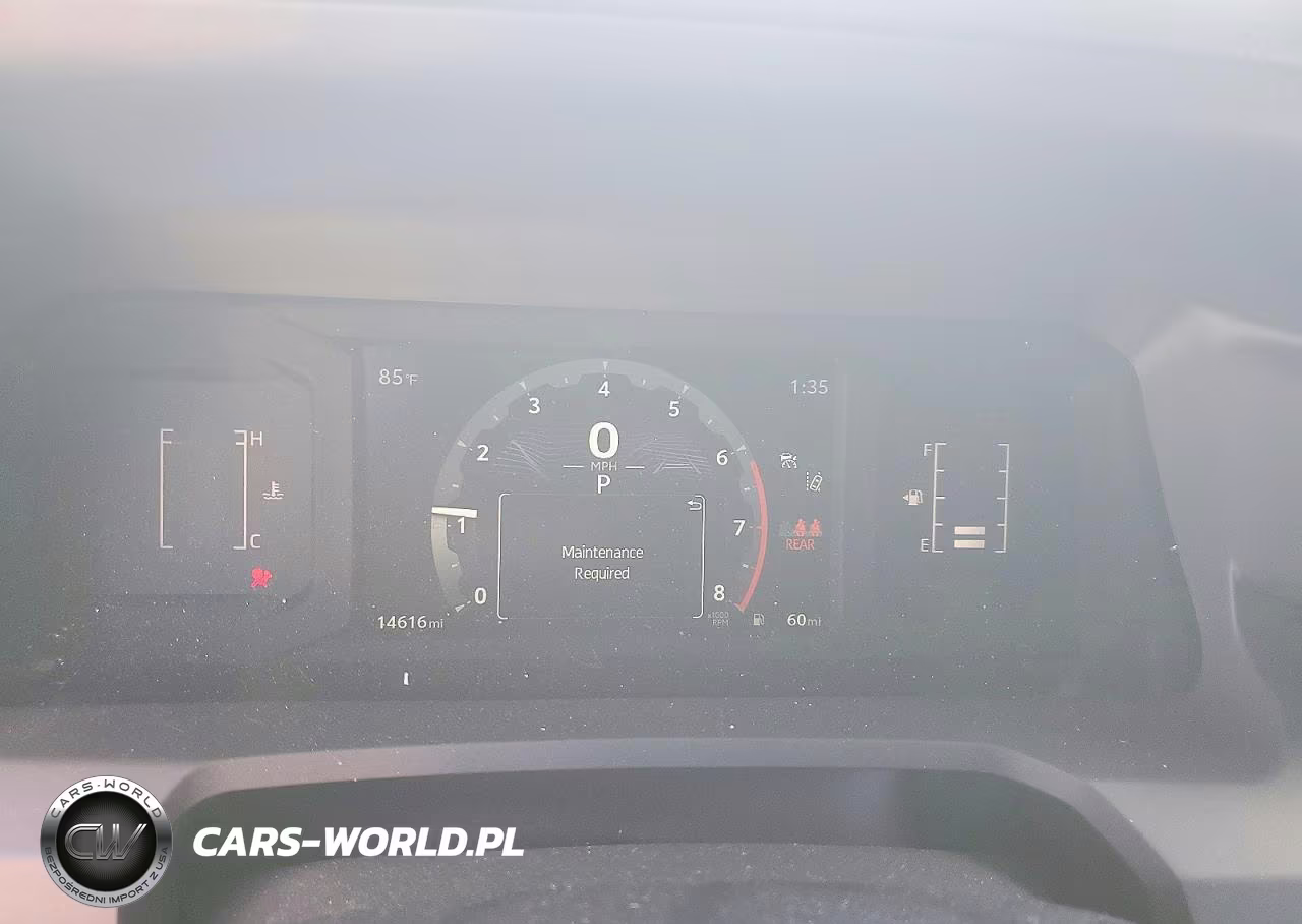 2026 Toyota Tacoma Sr5 VIN:3TMKB5FN0TM063975 - 9