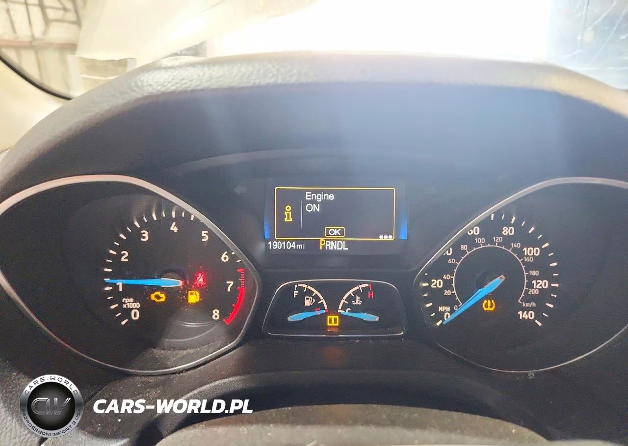 2015 Ford Focus Se VIN:1FADP3F29FL231242 - 9