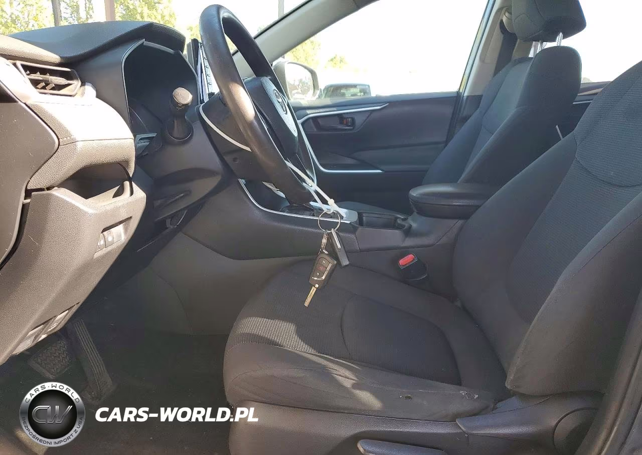 2019 Toyota Rav4 Le VIN:JTMF1RFV3KJ012235 - 7