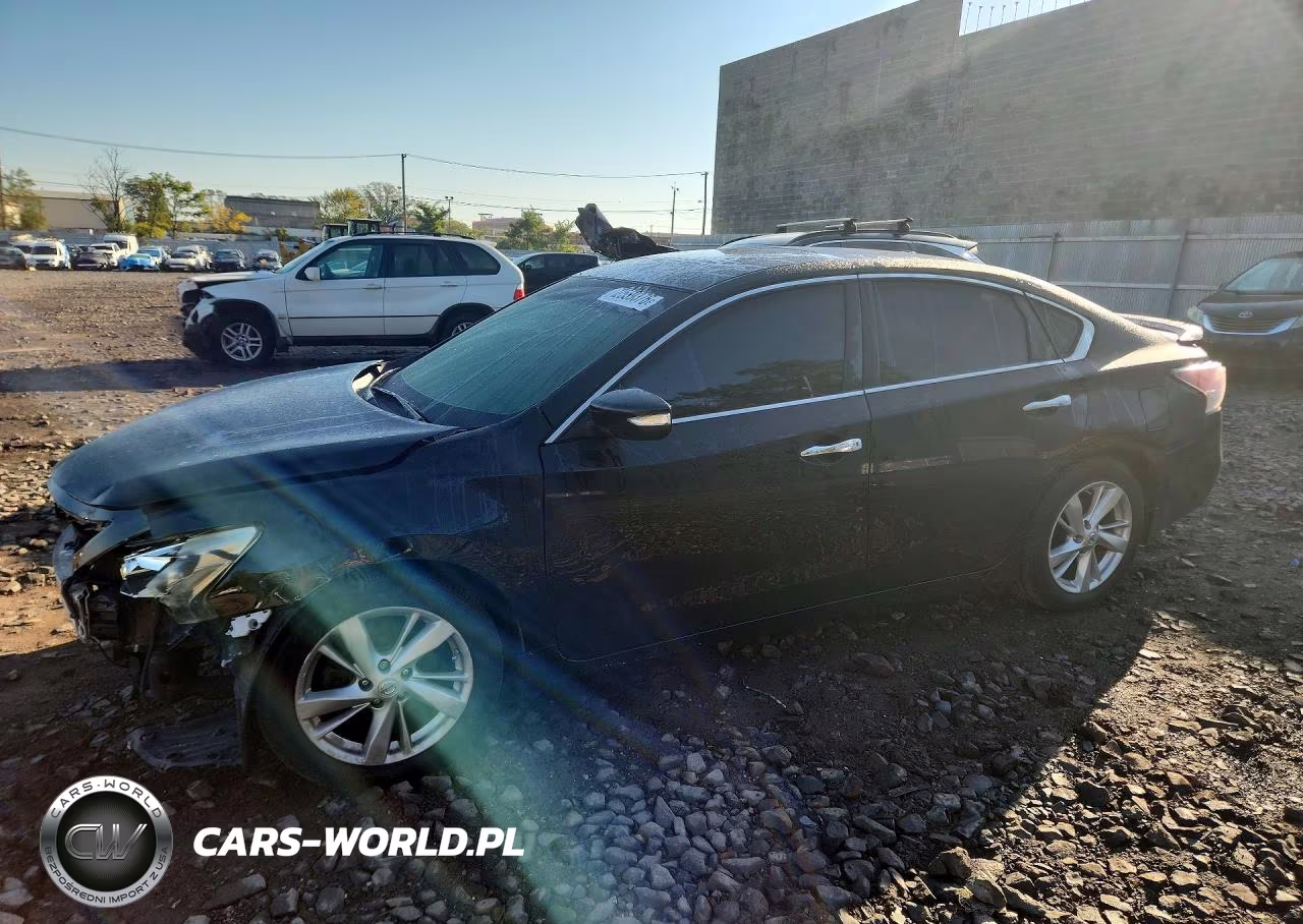 2014 Nissan Altima – zdjęcie 1 z 12