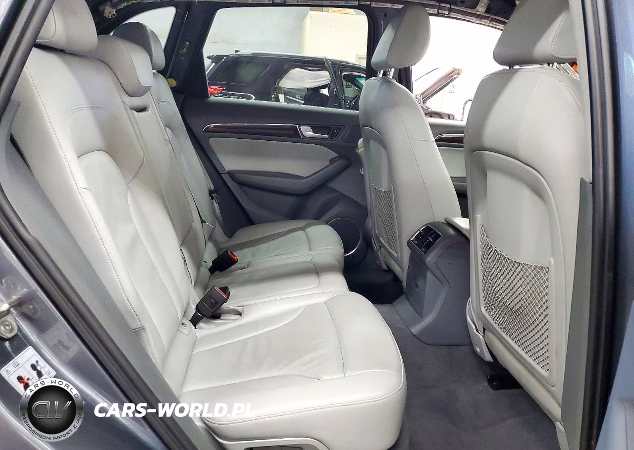 2016 Audi Q5 Premium Plus VIN:WA1L2AFP9GA140063 - 11