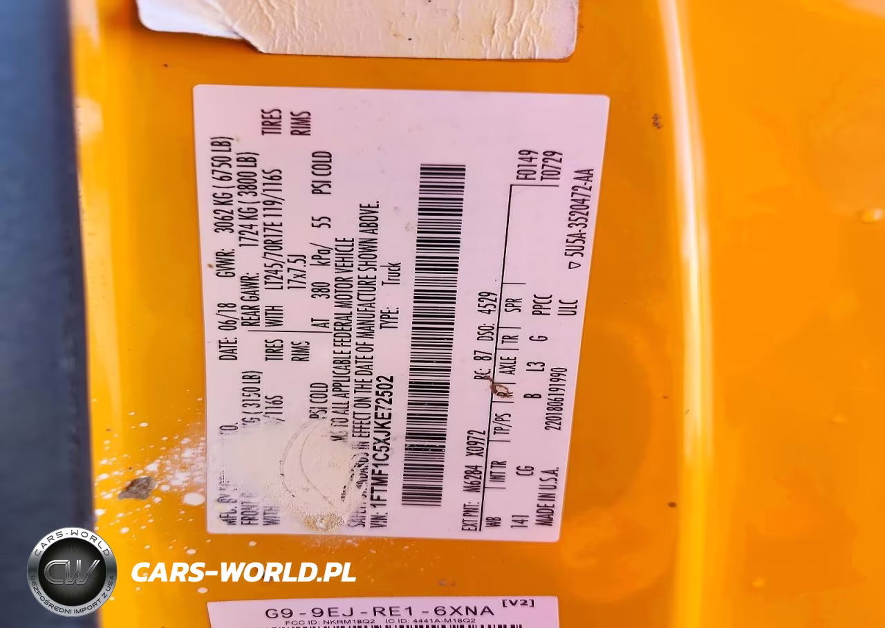 2018 Ford F150 VIN:1FTMF1C5XJKE72502 - 12