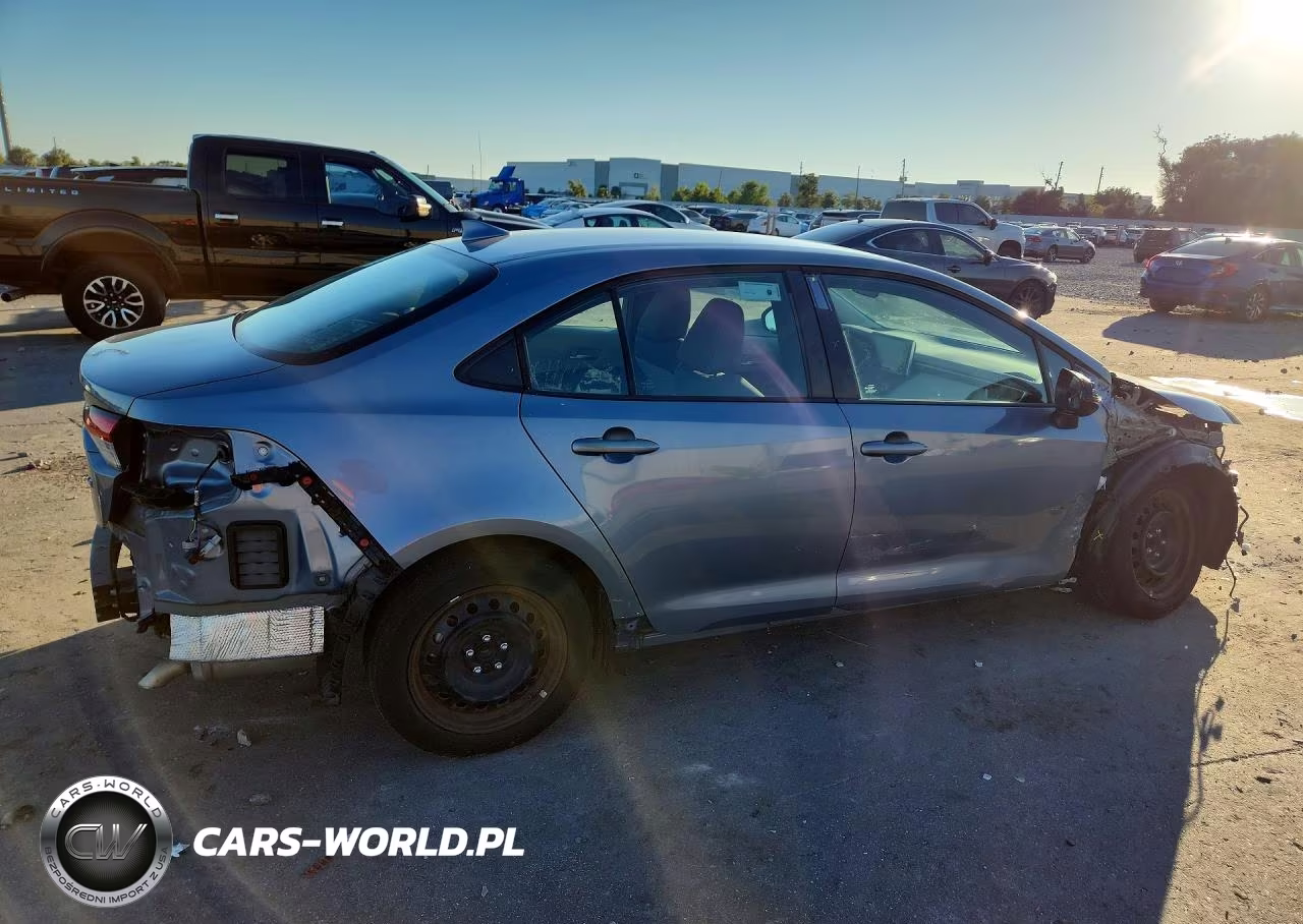 2021 Toyota Corolla Le VIN:5YFEPMAEXMP267712 - 3