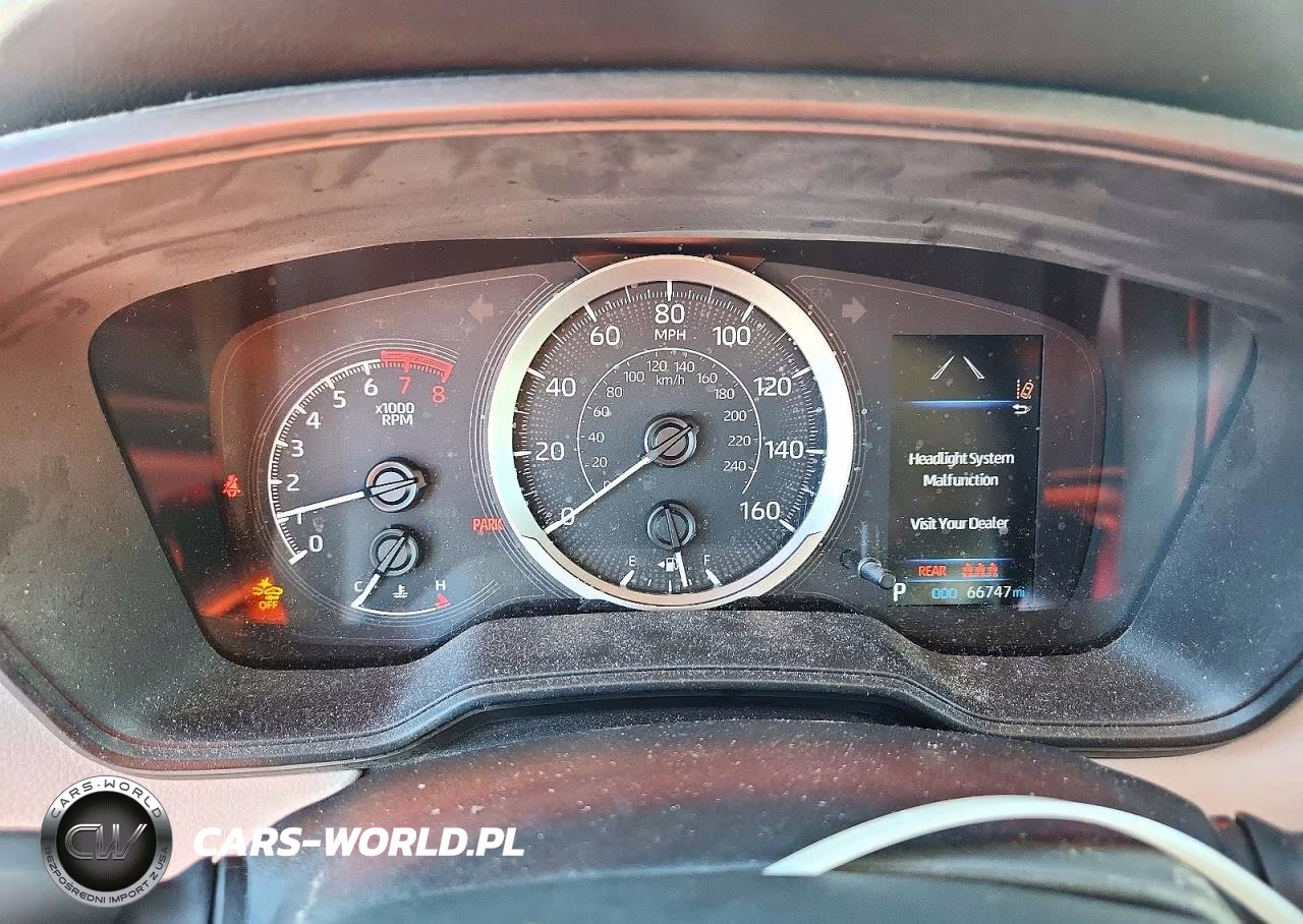 2021 Toyota Corolla Le VIN:5YFEPMAEXMP267712 - 9