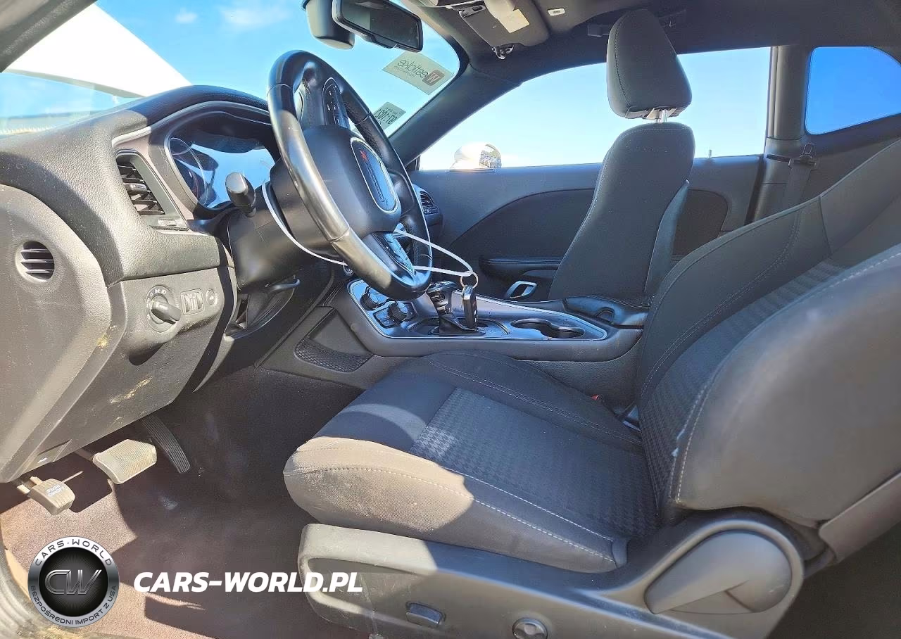 2019 Dodge Challenger Sxt VIN:2C3CDZAG9KH561687 - 7