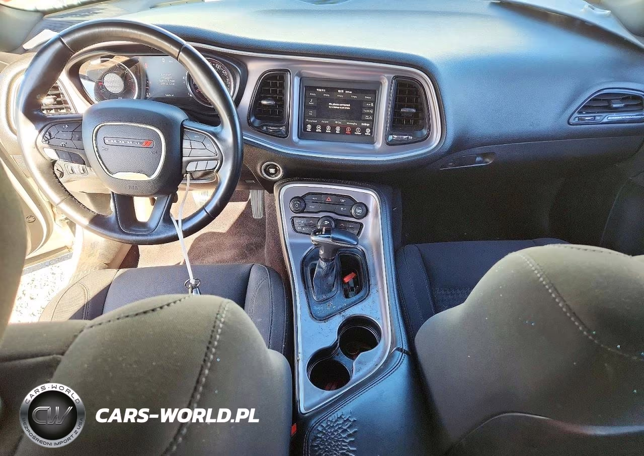 2019 Dodge Challenger Sxt VIN:2C3CDZAG9KH561687 - 8