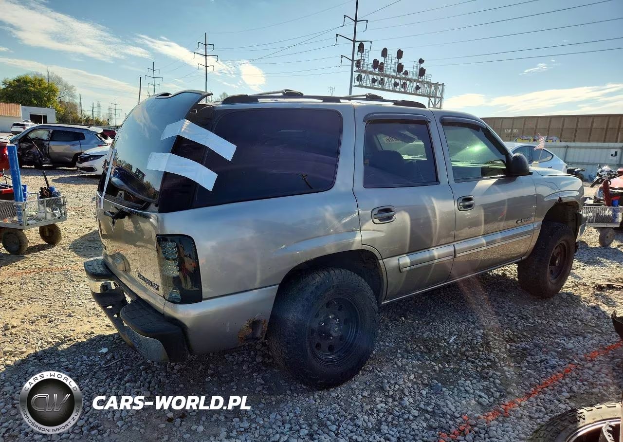 2001 Chevrolet Tahoe K1500 VIN:1GNEK13T51R135619 - 3