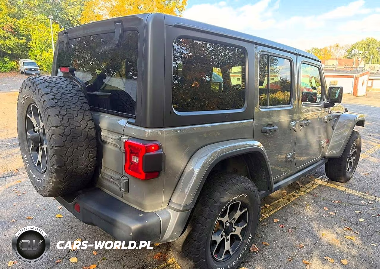 2021 Jeep Wrangler Unlimited Rubicon VIN:1C4HJXFN3MW542272 - 3