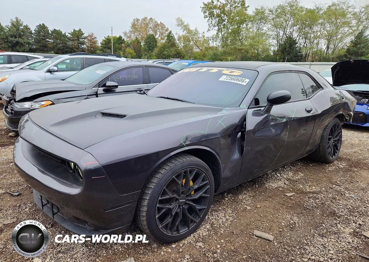2021 Dodge Challenger Sxt VIN:2C3CDZAG5MH573614 - 1