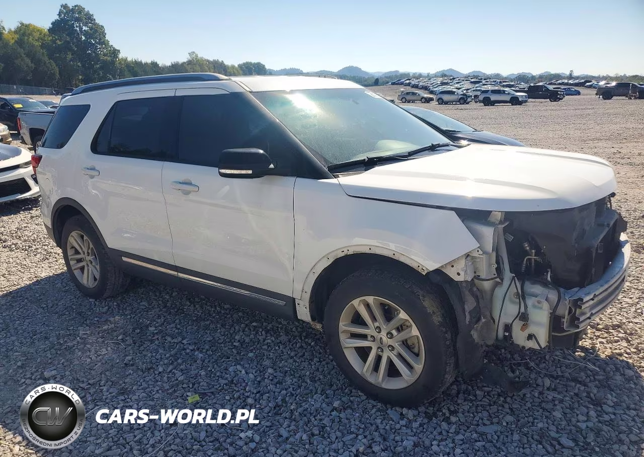 2016 Ford Explorer Xlt VIN:1FM5K7D80GGB15428 - 4