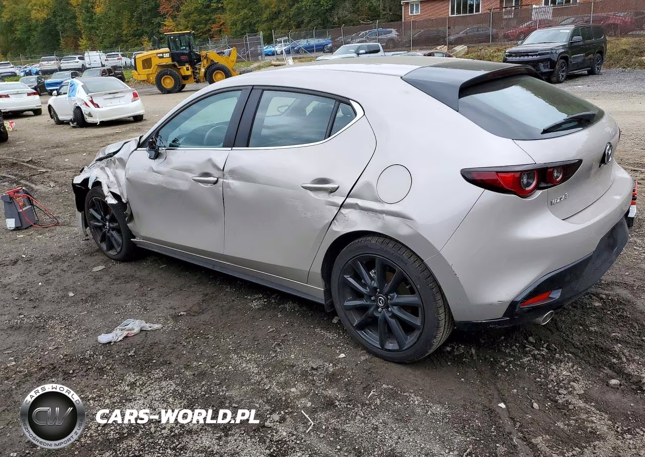 2026 Mazda 3 Select Sport VIN:JM1BPAKL3T1867201 - 2