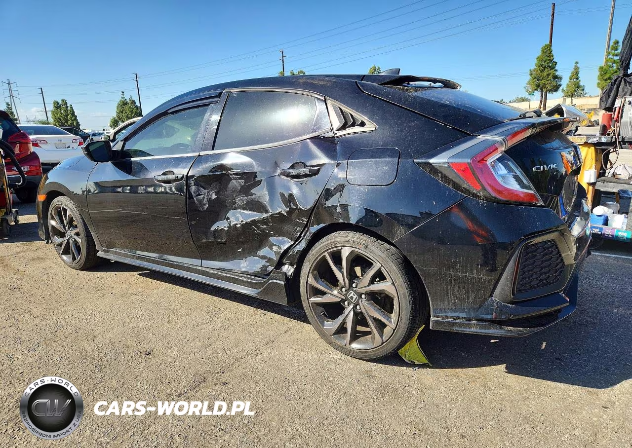 2018 Honda Civic Sport VIN:SHHFK7H46JU418729 - 2