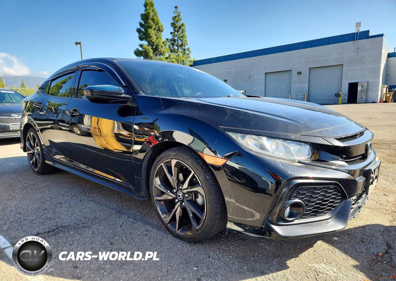 2018 Honda Civic Sport VIN:SHHFK7H46JU418729 - 4