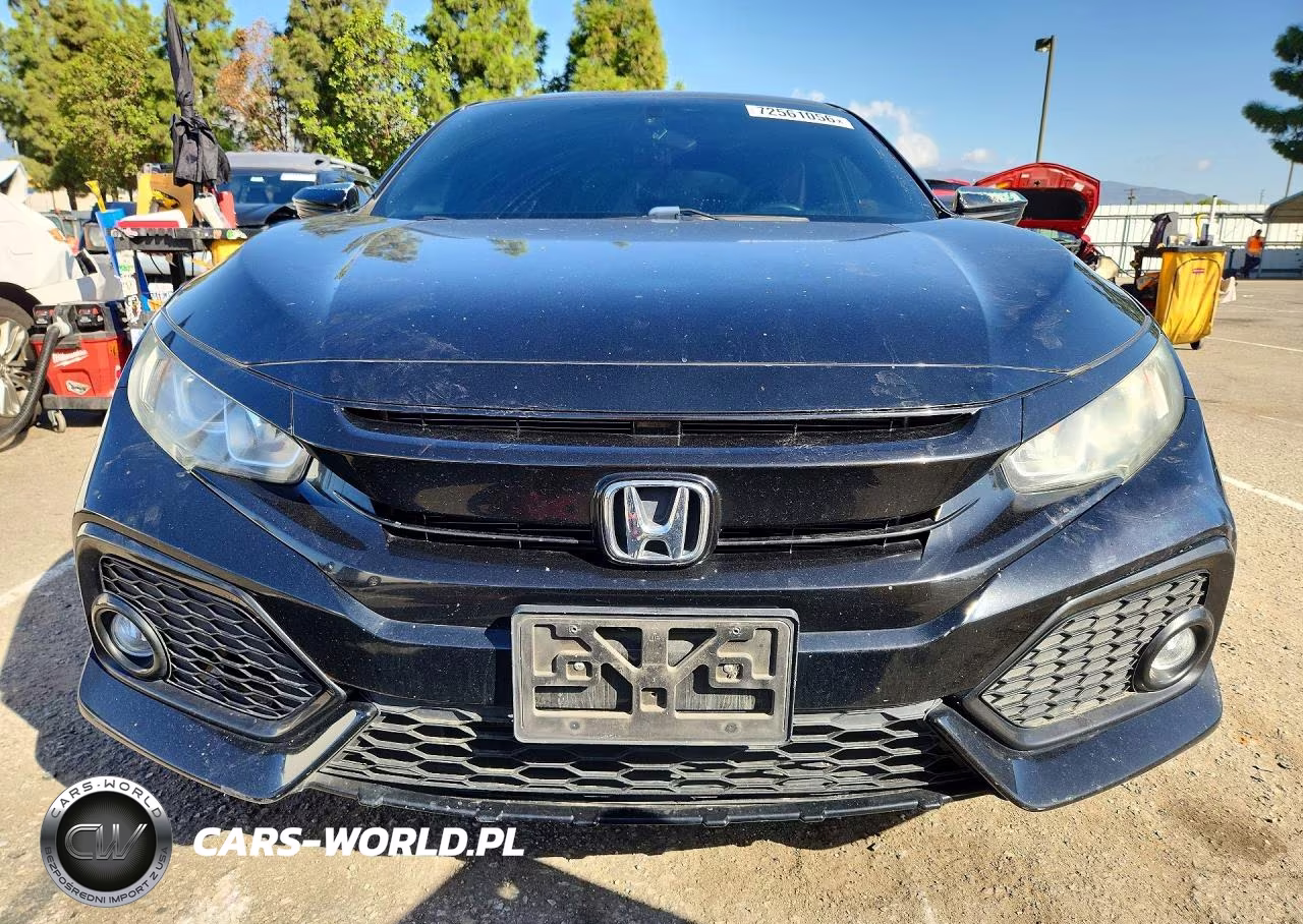 2018 Honda Civic Sport VIN:SHHFK7H46JU418729 - 5