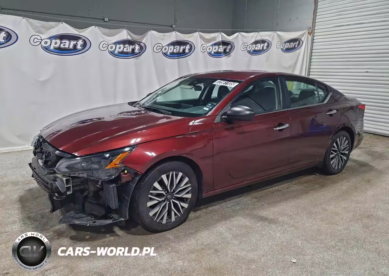 2024 Nissan Altima Sv