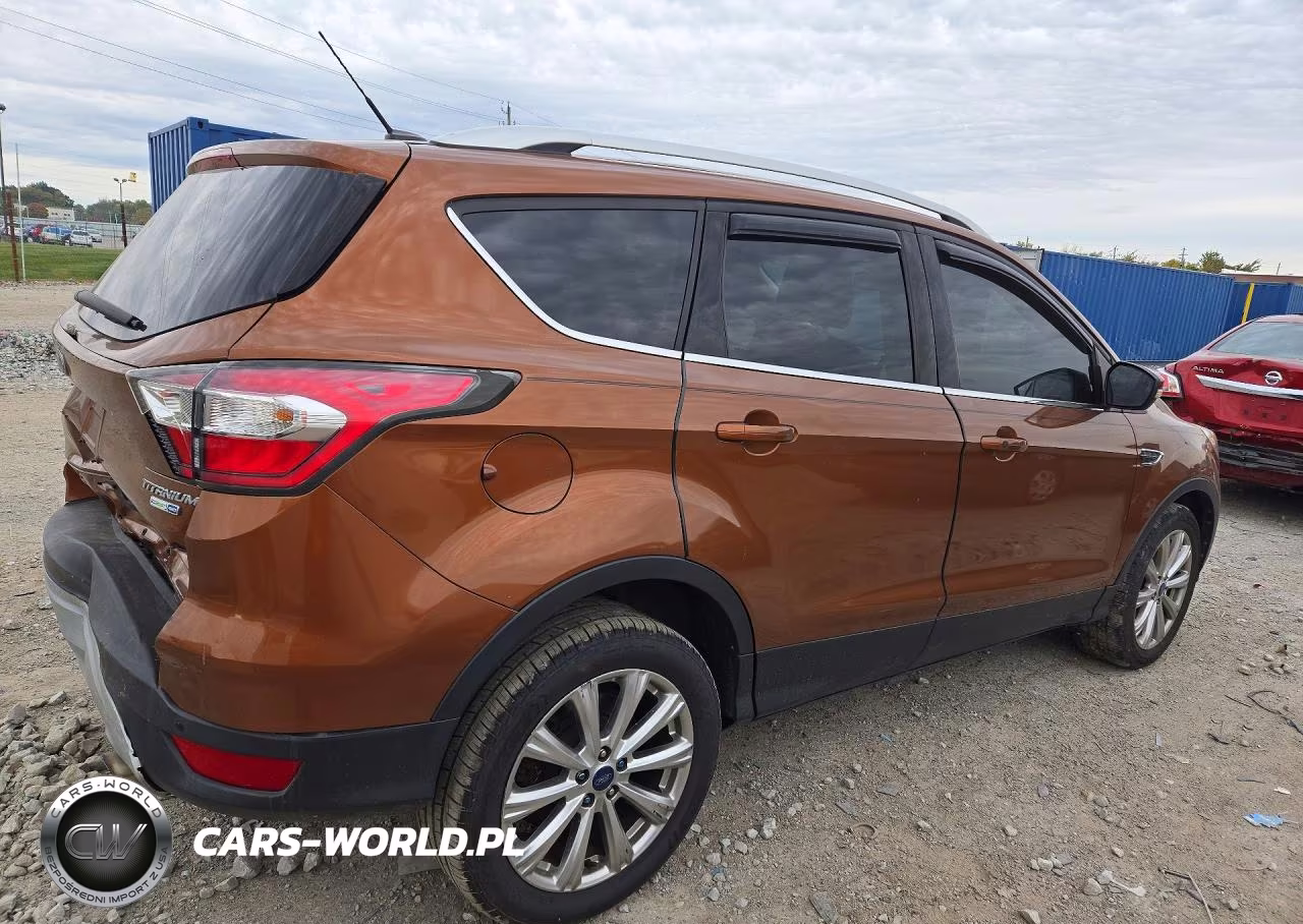 2017 Ford Escape Titanium VIN:1FMCU9J99HUA47899 - 3
