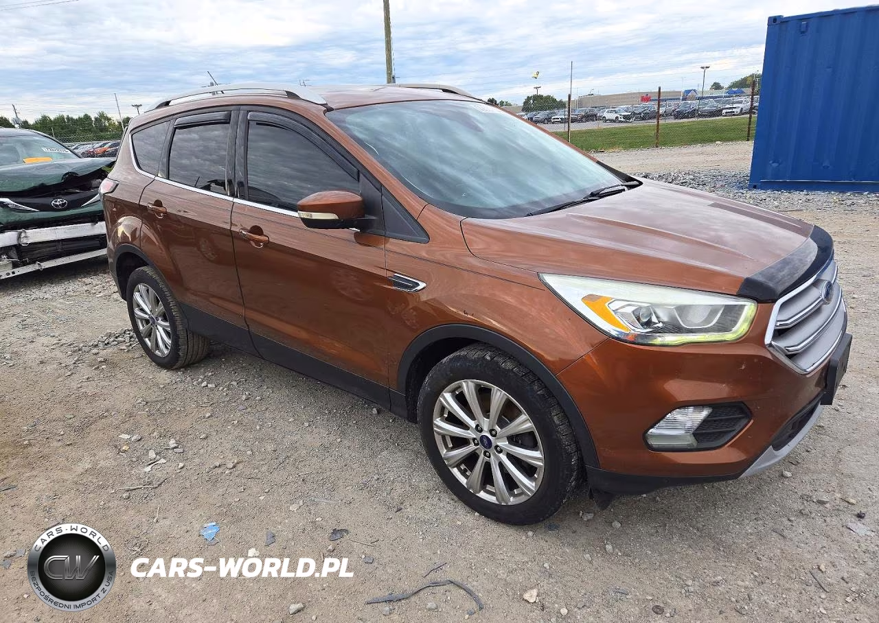 2017 Ford Escape Titanium VIN:1FMCU9J99HUA47899 - 4