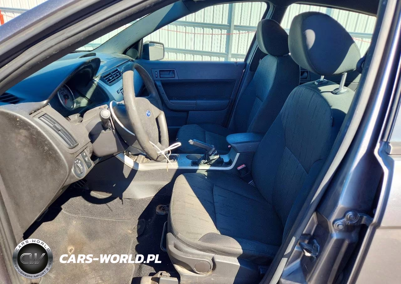 2010 Ford Focus Se VIN:1FAHP3FN0AW201517 - 7