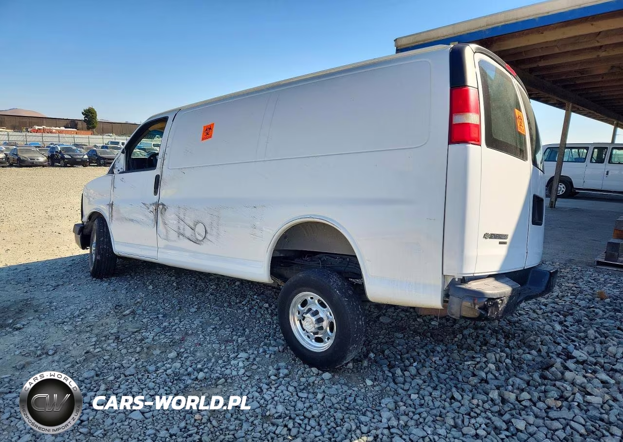 2015 Chevrolet Express 2500 Cargo Delivery Van VIN:1GCWGFCF5F1200111 - 2