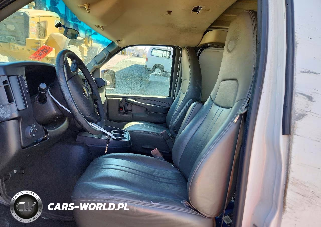 2015 Chevrolet Express 2500 Cargo Delivery Van VIN:1GCWGFCF5F1200111 - 7