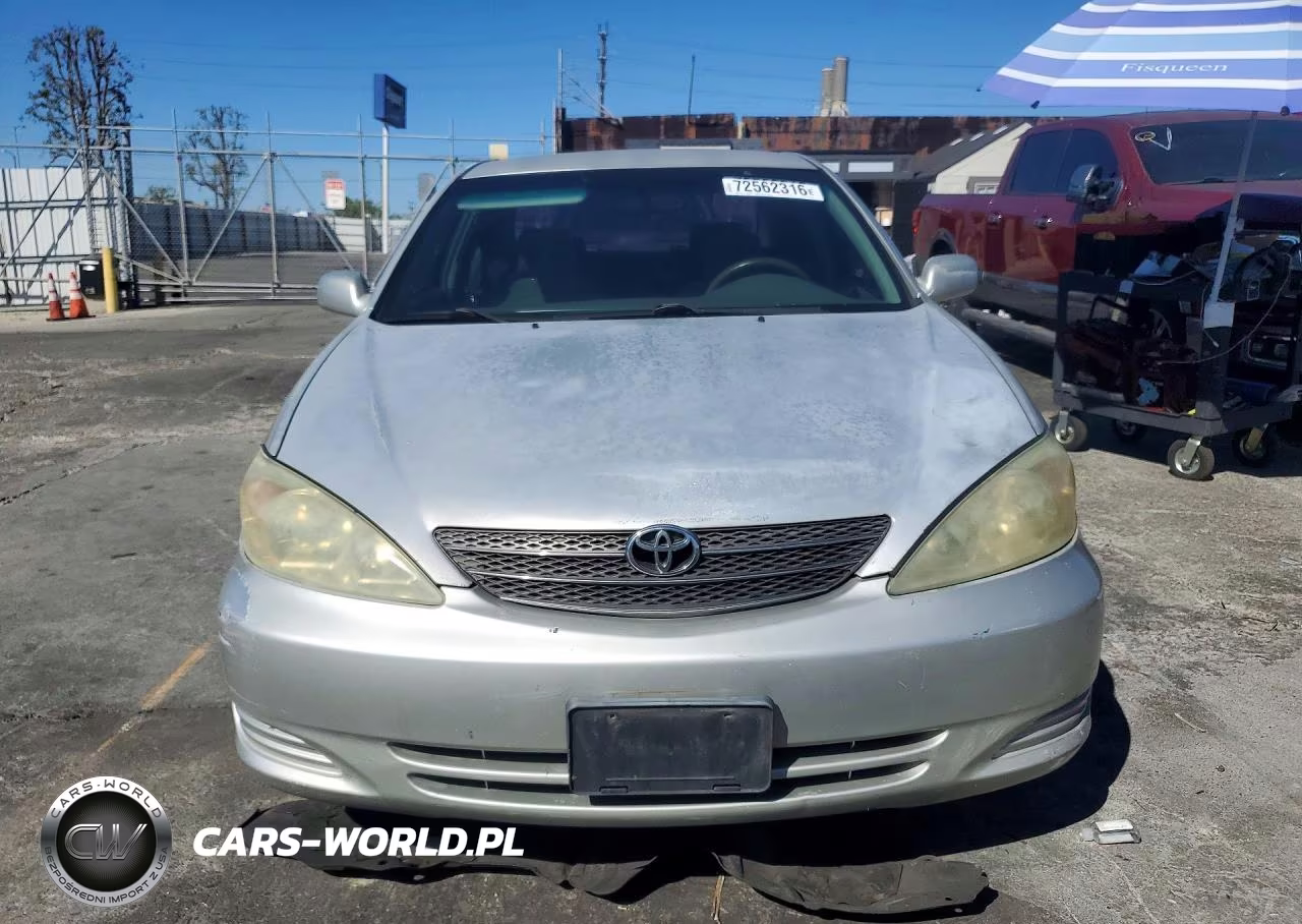2004 Toyota Camry Le VIN:4T1BE32K24U266768 - 5