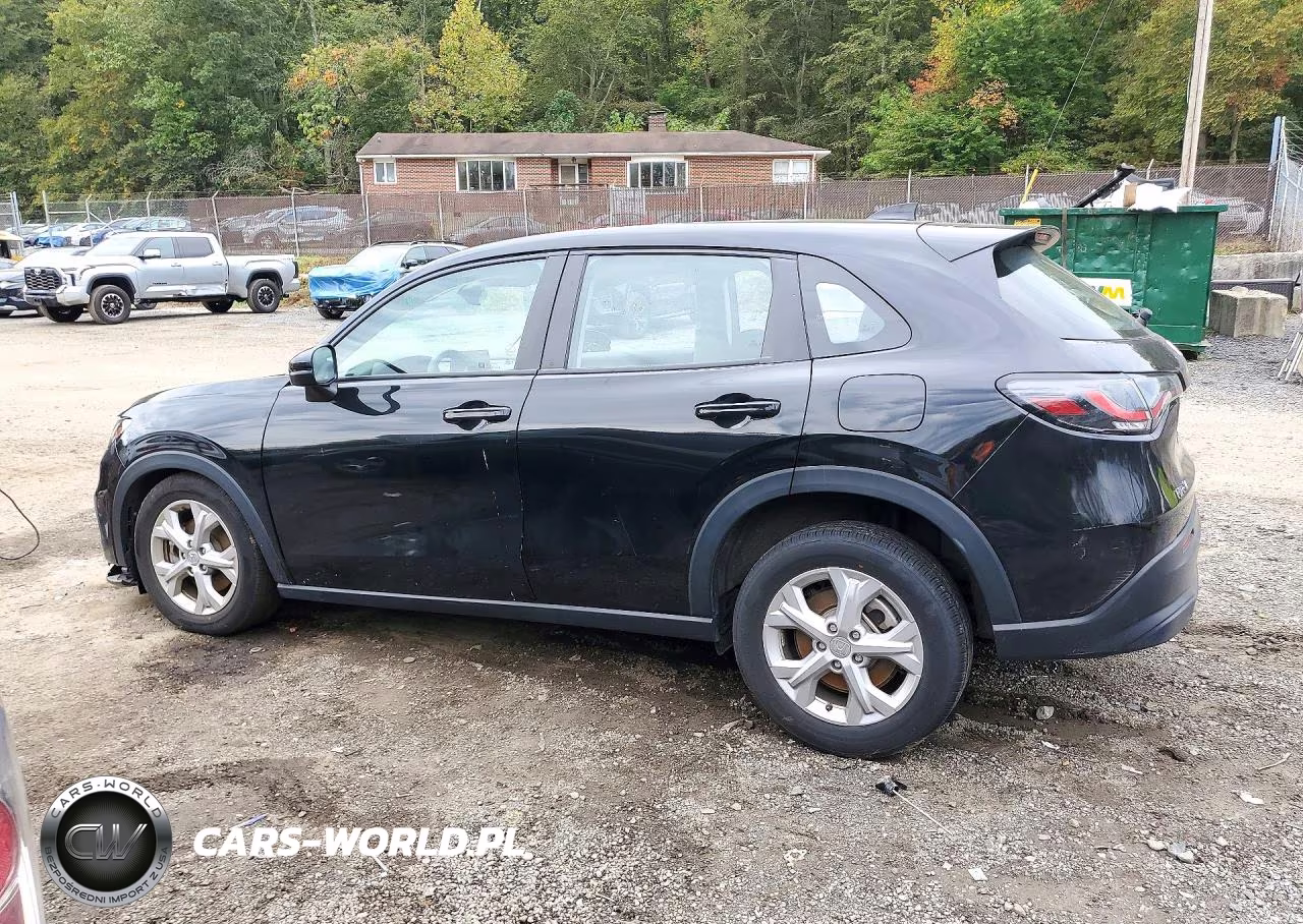 2025 Honda Hr-V Lx VIN:3CZRZ2H36SM786629 - 2