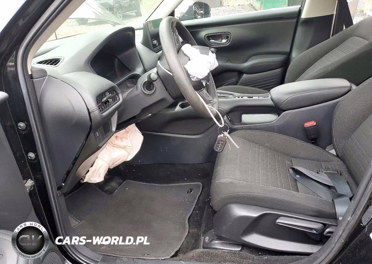 2025 Honda Hr-V Lx VIN:3CZRZ2H36SM786629 - 7